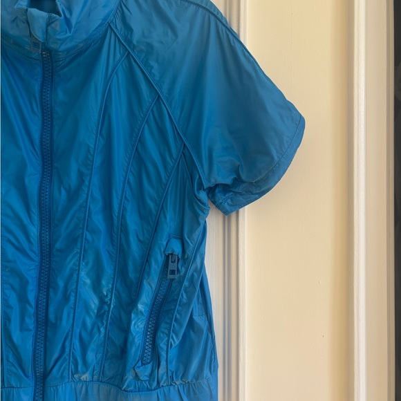 Adidas by Stella McCartney Blue Bomber short sleeve water resistant Jacket, M - Picture 2 of 5